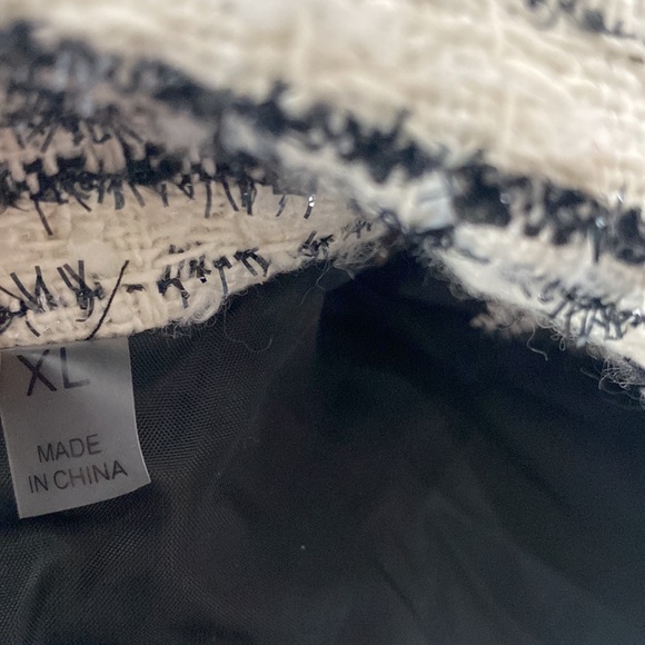 Bagatelle NWT Black And White Tweed Cropped Jacket Blazer Size XL - Picture 13 of 13